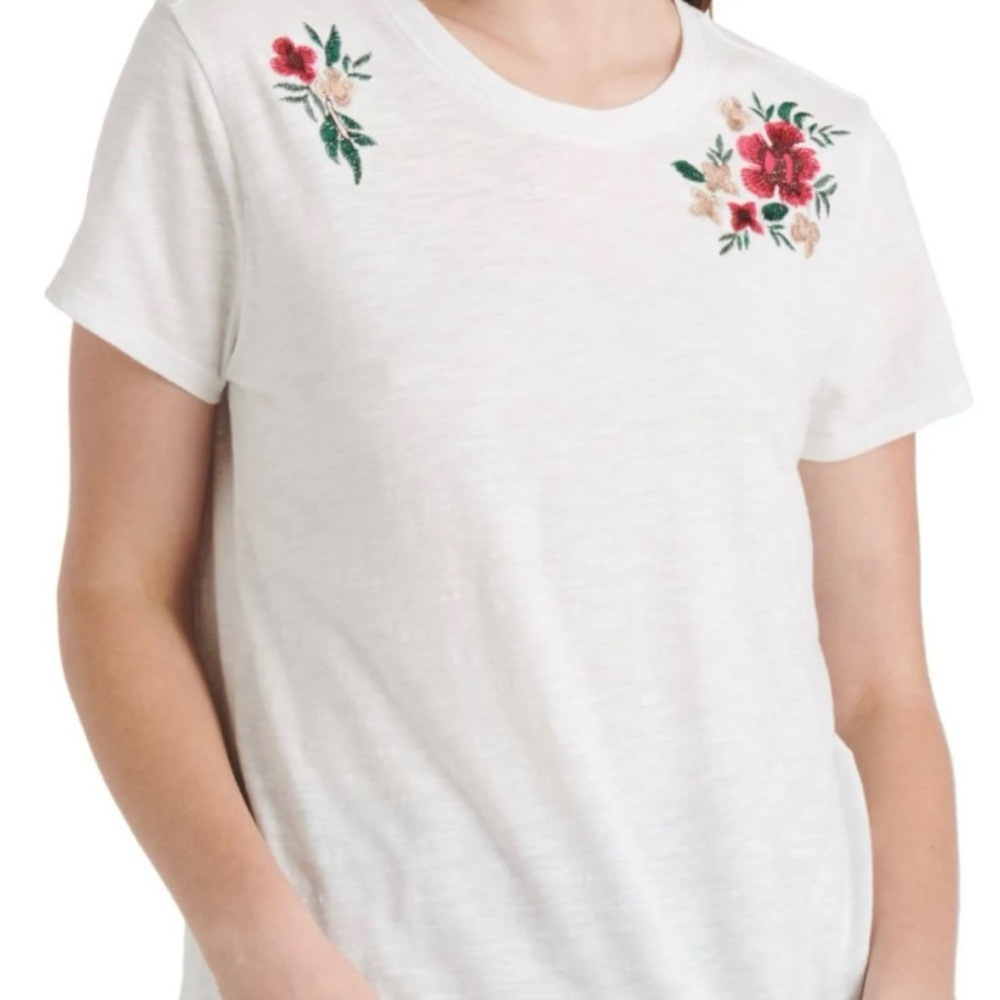 NWT Lucky Brand XS White T-Shirt with Floral Embroidery